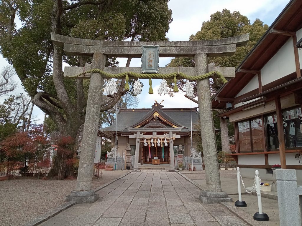 小戸(おおべ)神社 1 e5b08fe688b8e3818ae3818ae381b9e7a59ee7a4be