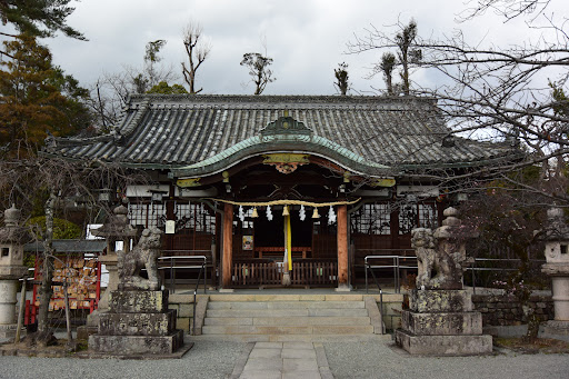 春日神社（豊中市宮山町）