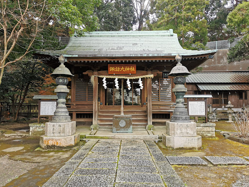 諏訪大神社