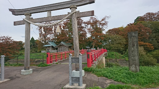 石動神社
