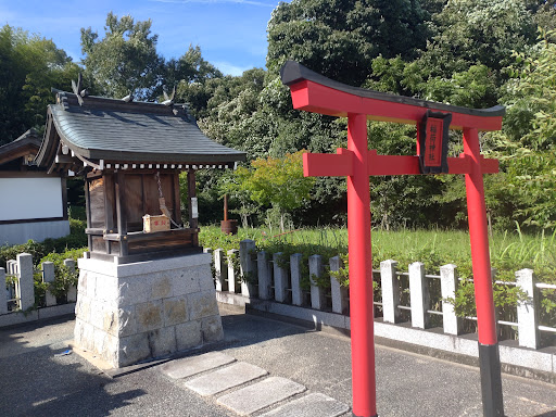 闘鶏野神社