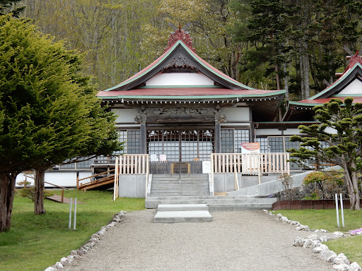 石崎地主海神社