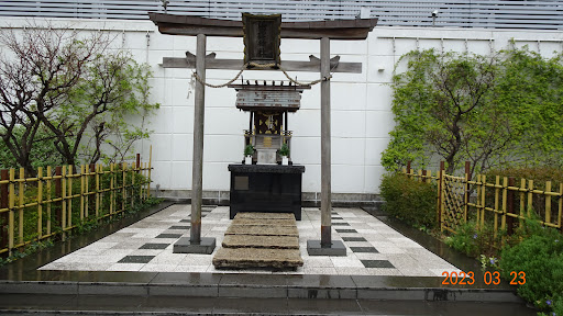 ラゾーナ出雲神社