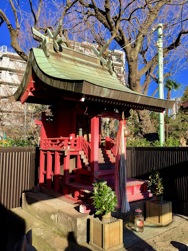 川崎市場 稲荷神社