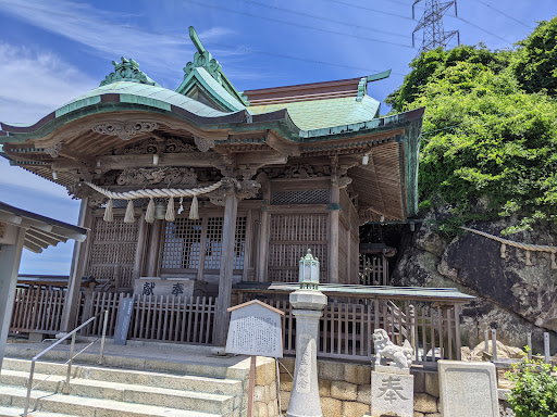 和布刈神社