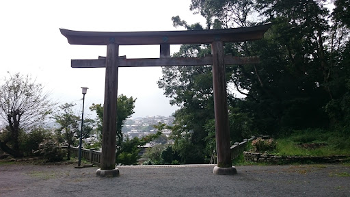 高見神社