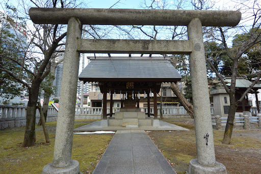 川口護国神社