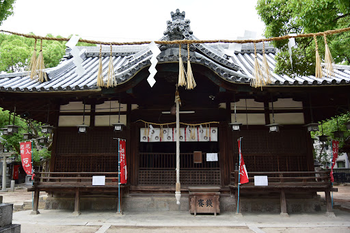 津原神社