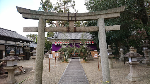 春日神社（春日元町）